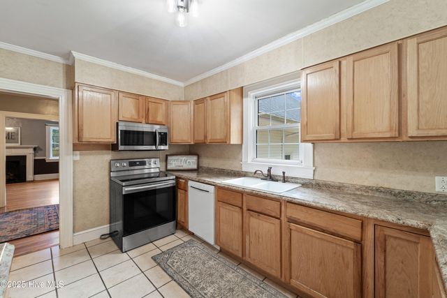 190 Huffmantown Road, Richlands, NC 28574