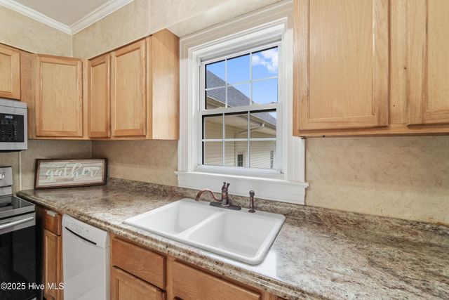 190 Huffmantown Road, Richlands, NC 28574