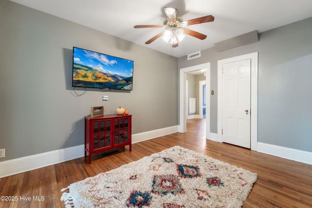 190 Huffmantown Road, Richlands, NC 28574