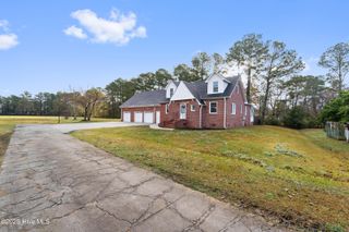 190 Huffmantown Road, Richlands, NC 28574