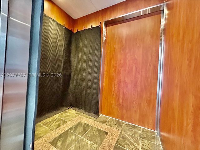 836 SW 2nd St 404, Miami, FL 33130