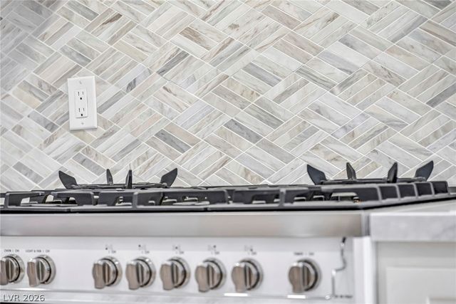 9208 Eagle Ridge Drive, Las Vegas, NV 89134