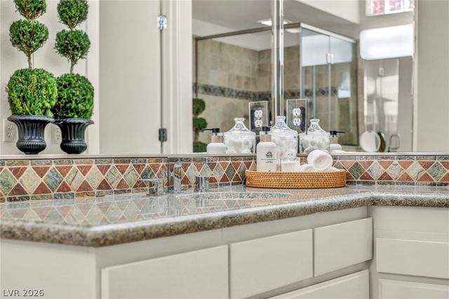 9208 Eagle Ridge Drive, Las Vegas, NV 89134