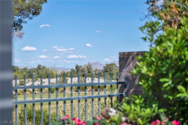 9208 Eagle Ridge Drive, Las Vegas, NV 89134