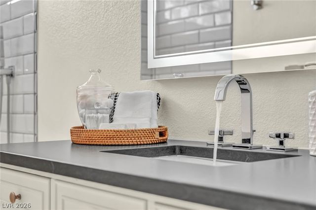 9208 Eagle Ridge Drive, Las Vegas, NV 89134