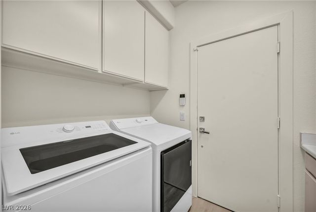 9208 Eagle Ridge Drive, Las Vegas, NV 89134