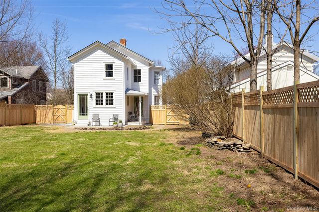 66 Chestnut Street, Rhinebeck, NY 12572