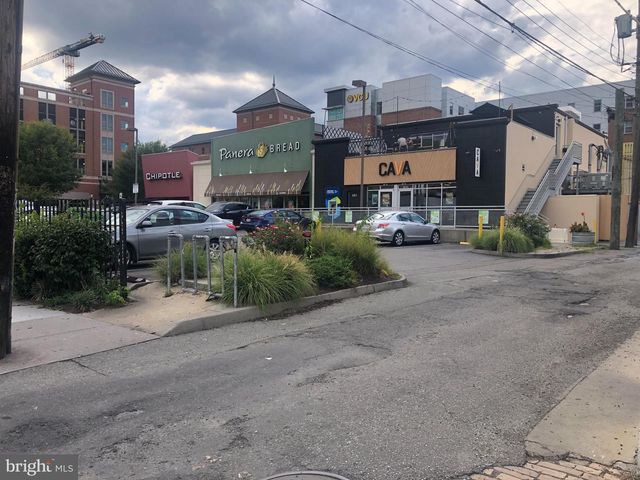 801 W BROAD STREET, Richmond, VA 23220