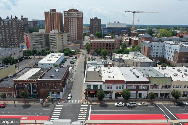 801 W BROAD STREET, Richmond, VA 23220