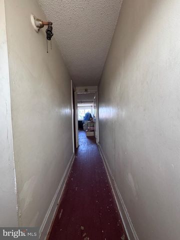 1821 STATE ST, Harrisburg, PA 17103