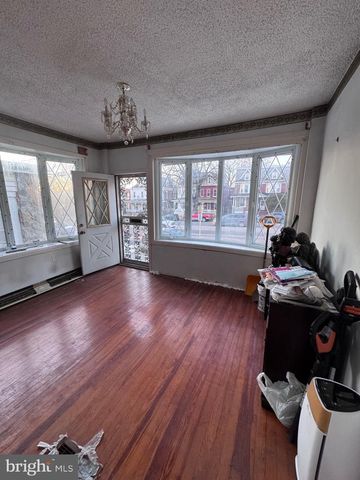 1821 STATE ST, Harrisburg, PA 17103