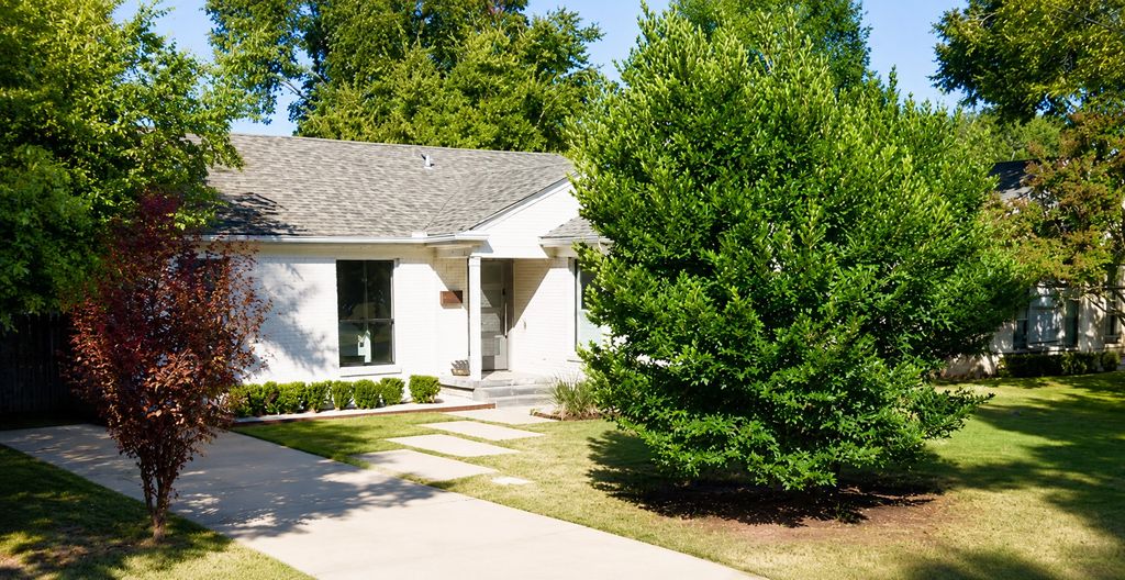 7407 Caillet Street, Dallas, TX 75209