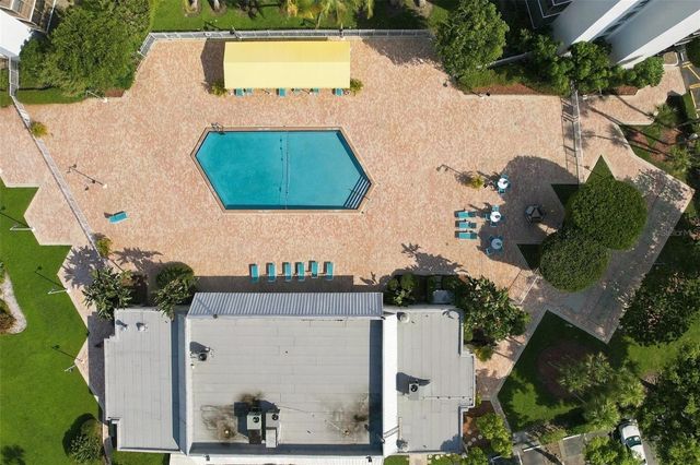 20400 W COUNTRY CLUB DRIVE 609, Aventura, FL 33180