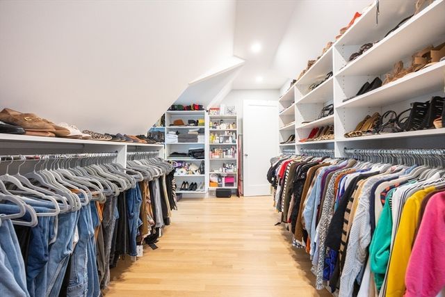 241 Neponset Valley Parkway 241, Boston, MA 02136