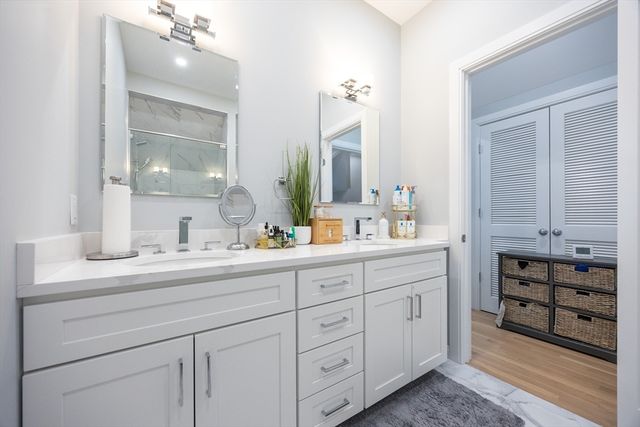 241 Neponset Valley Parkway 241, Boston, MA 02136