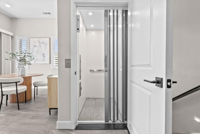 16750 Coyote Bush Drive 19, San Diego, CA 92127