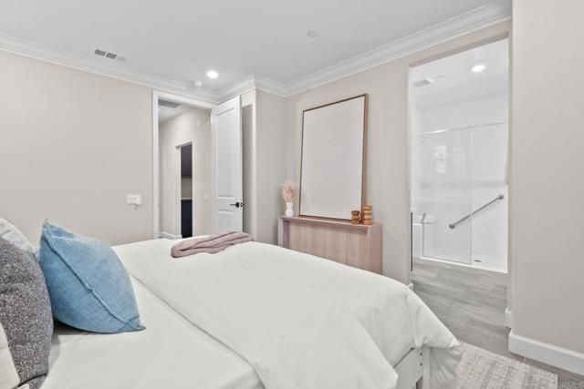 16750 Coyote Bush Drive 19, San Diego, CA 92127