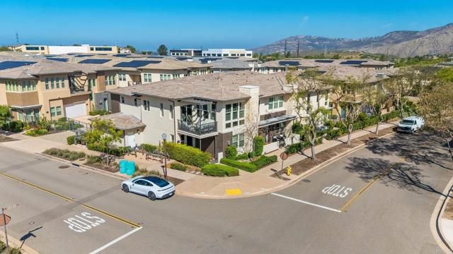 16750 Coyote Bush Drive 19, San Diego, CA 92127