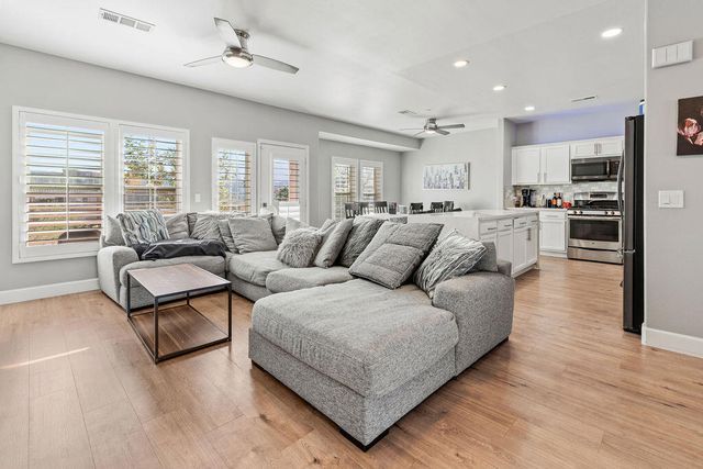 67687 Duchess Road 204, Cathedral City, CA 92234