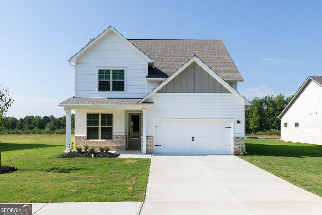 512 Cantrell Drive, Dallas, GA 30157