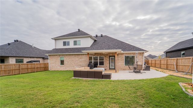1805 Salmon Street, Pea Ridge, AR 72751