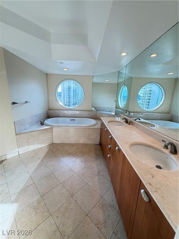 2777 Paradise Road 904, Las Vegas, NV 89109