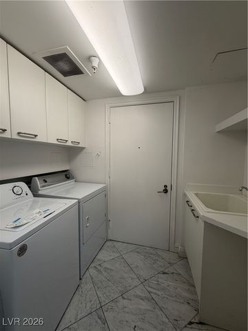 2777 Paradise Road 904, Las Vegas, NV 89109