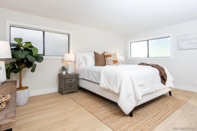 579 S Sierra 17, Solana Beach, CA 92075