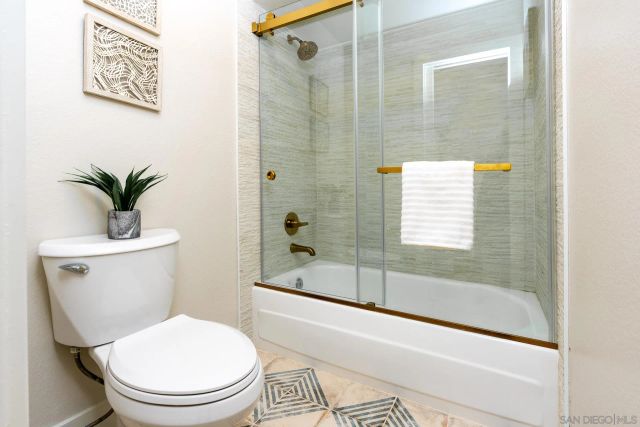 579 S Sierra 17, Solana Beach, CA 92075