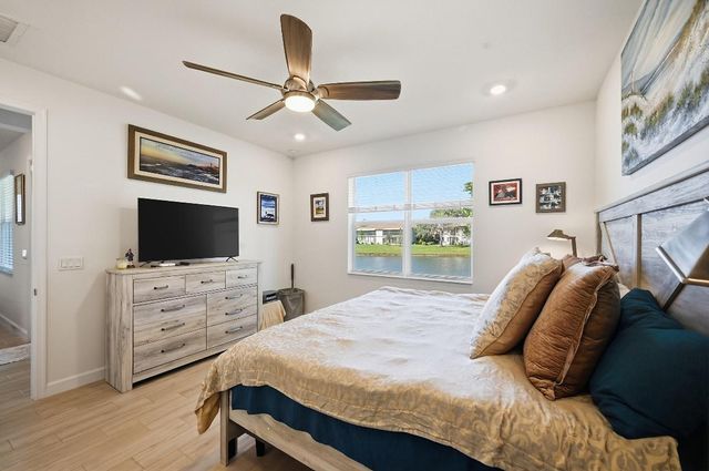 5689 Graceful Way, Delray Beach, FL 33484