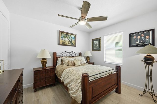 5689 Graceful Way, Delray Beach, FL 33484