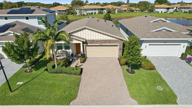 5689 Graceful Way, Delray Beach, FL 33484