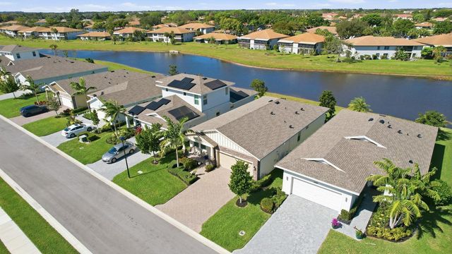 5689 Graceful Way, Delray Beach, FL 33484