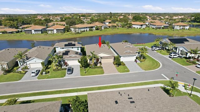 5689 Graceful Way, Delray Beach, FL 33484