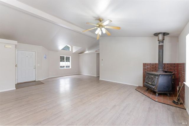 5751 Ridgewood Rd, Willits, CA 95490