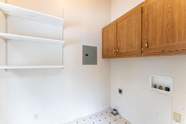 5751 Ridgewood Rd, Willits, CA 95490