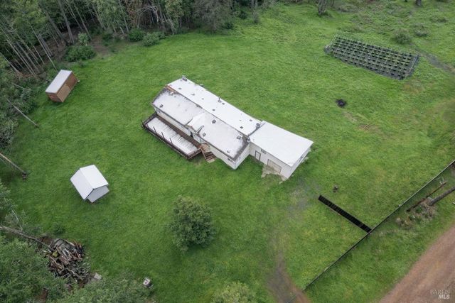 5751 Ridgewood Rd, Willits, CA 95490