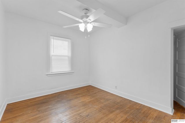 117 S 38th Street, Omaha, NE 68131