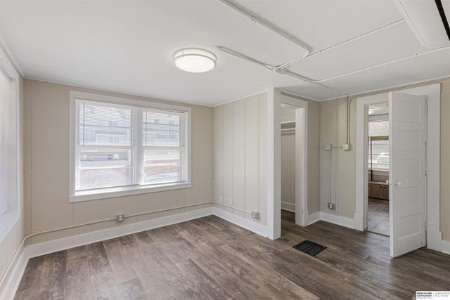 117 S 38th Street, Omaha, NE 68131