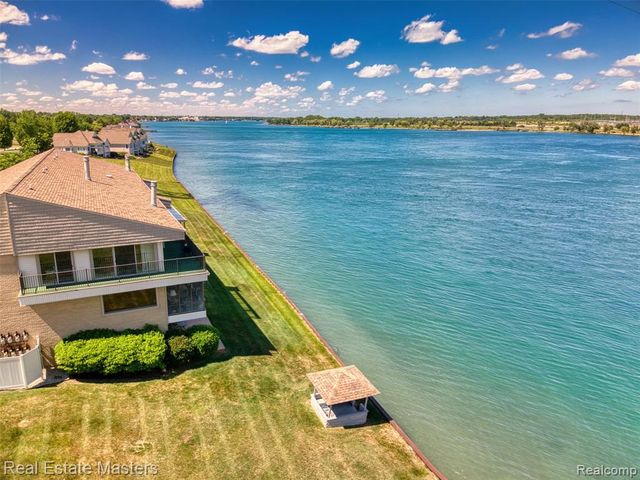 3997 River Road 6, East China, MI 48054