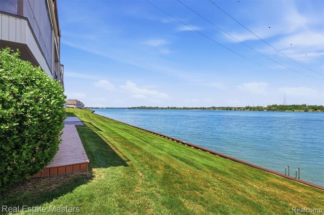 3997 River Road 6, East China, MI 48054