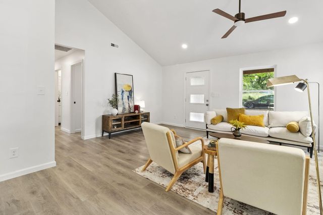 17 High Street, Rossville, GA 30741