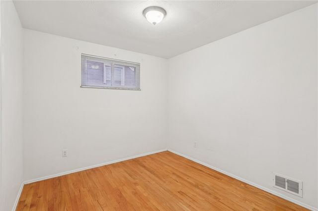 814 Laura St, West Mifflin, PA 15122