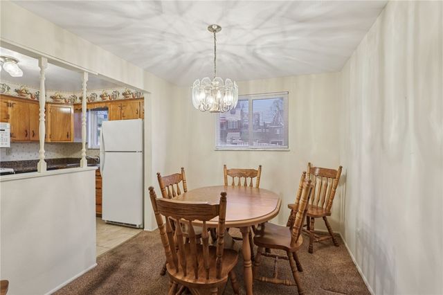 814 Laura St, West Mifflin, PA 15122