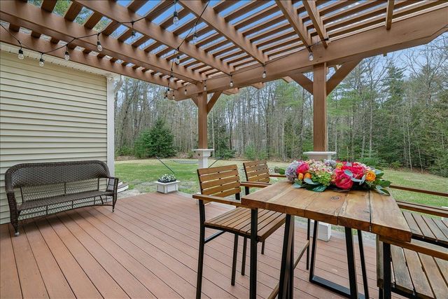 7 Victoria Ridge, Amherst, NH 03031