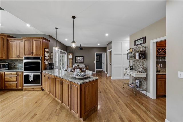 7 Victoria Ridge, Amherst, NH 03031