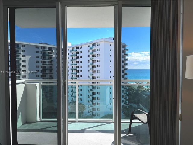 3000 S OCEAN DR 1006, Hollywood, FL 33019