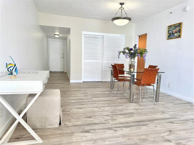 3000 S OCEAN DR 1006, Hollywood, FL 33019