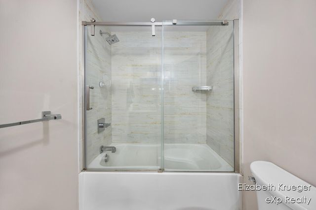 2412 Lake Drive, Grand Rapids, MI 49506