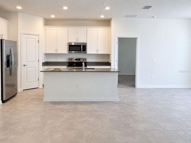 148 ACES HIGH LANE, Davenport, FL 33896